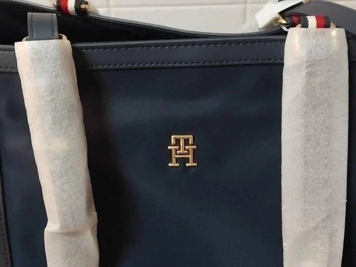 Tommy Hilfiger Essential Tote – photo 3